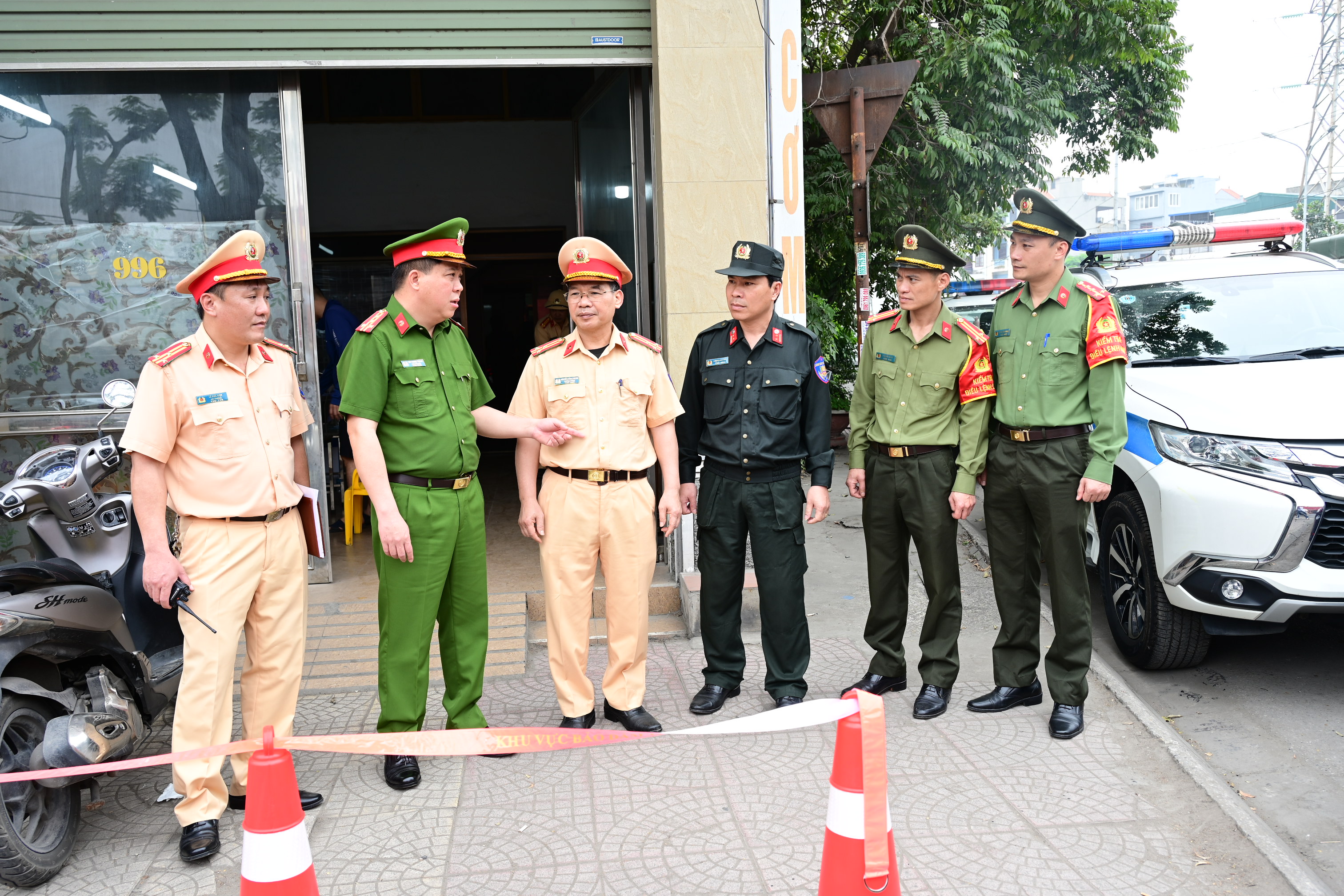 Công an thành phố bảo vệ tuyệt đối an ninh, an toàn dịp nghỉ lễ 30/4 và 1/5